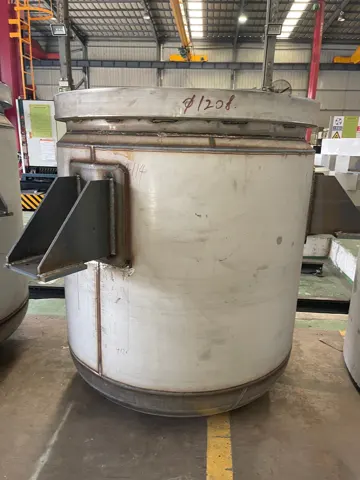 筒体锥体与容器