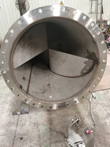 筒体锥体与容器