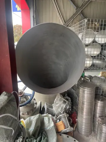 弯头三通与连接件