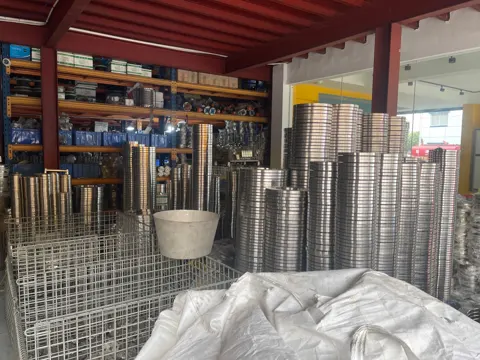 法兰与环形件